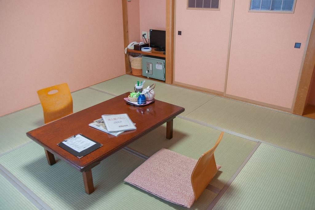 湖上館パムコ Hotel Wakasa  Buitenkant foto