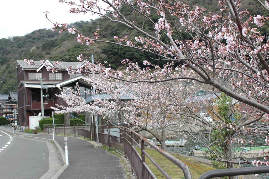 湖上館パムコ Hotel Wakasa  Buitenkant foto